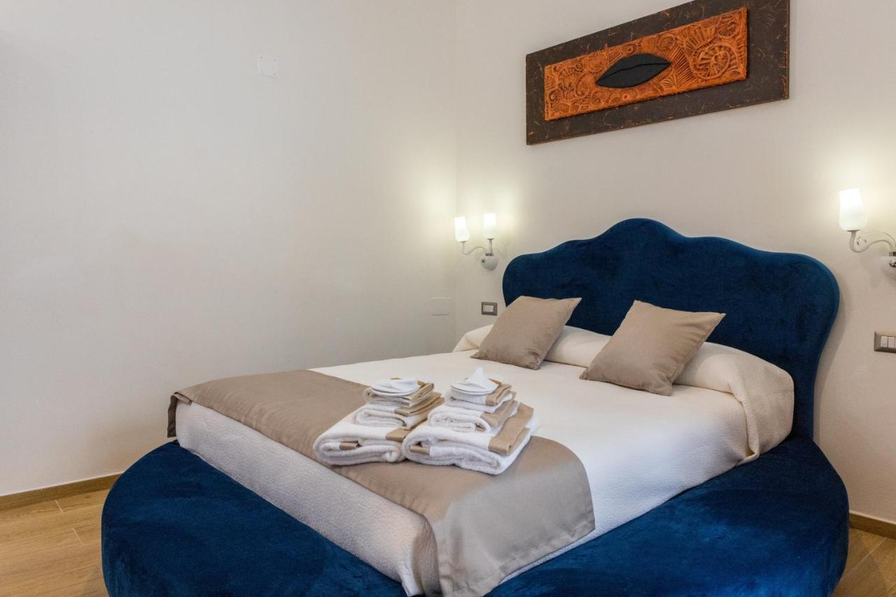 Lovely Rooms - Guest House Suites Triggiano Exterior photo